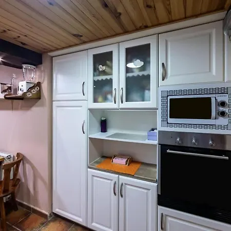 Casa Delia, Casa De Pueblo Holiday home