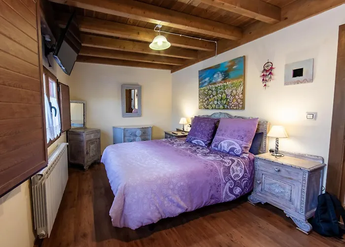 Casa Delia, Casa De Pueblo Holiday home Nava