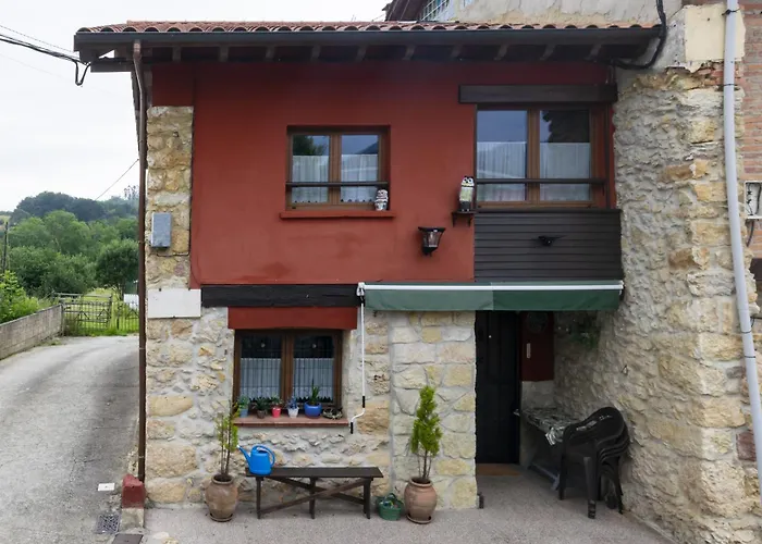 Casa Delia, Casa De Pueblo * Nava